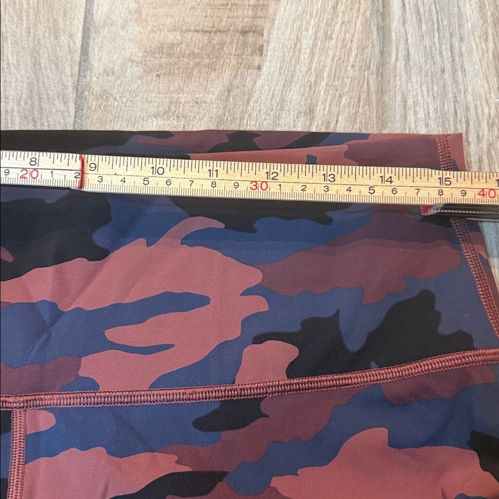 Lululemon Wunder Under High-Rise Tight 28" *Full-On Luxtreme Camo Size 14 - Picture 7 of 9